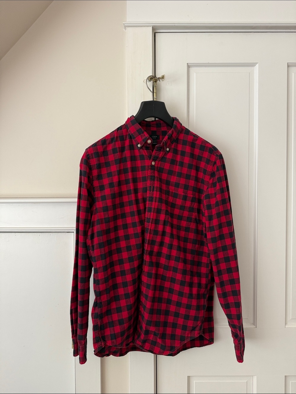 Vintage JCrew Men's Red and Black Plaid Button-Down Shirt
